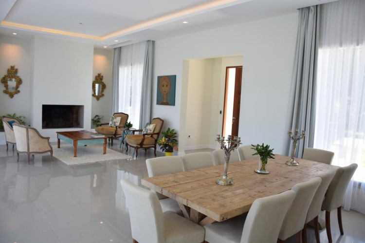 Casa moderna en Punta Del Este Beverly Hills. Punta For Sale 1505067