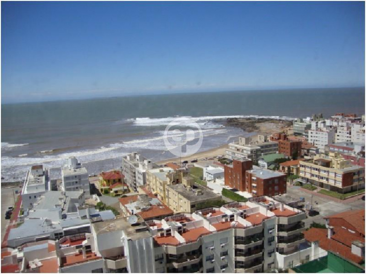 Piso alto en Punta Del Este Península. Punta For Sale 1295303