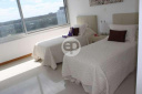 Piso alto en Punta Del Este Playa Brava. Punta For Sale 1299071