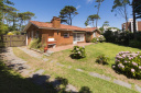 Casa de 3 dormitorios más depe en Punta Del Este Playa Mansa. Punta For Sale 1282213