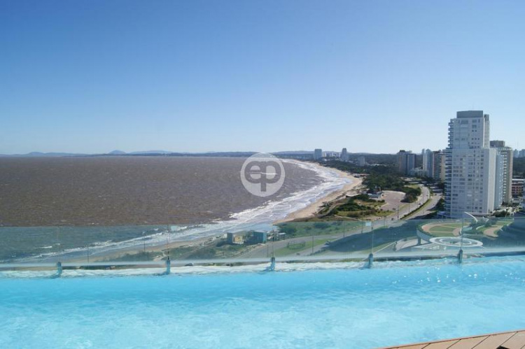 Pent house triplex en Punta Del Este Playa Mansa. Punta For Sale 1285425