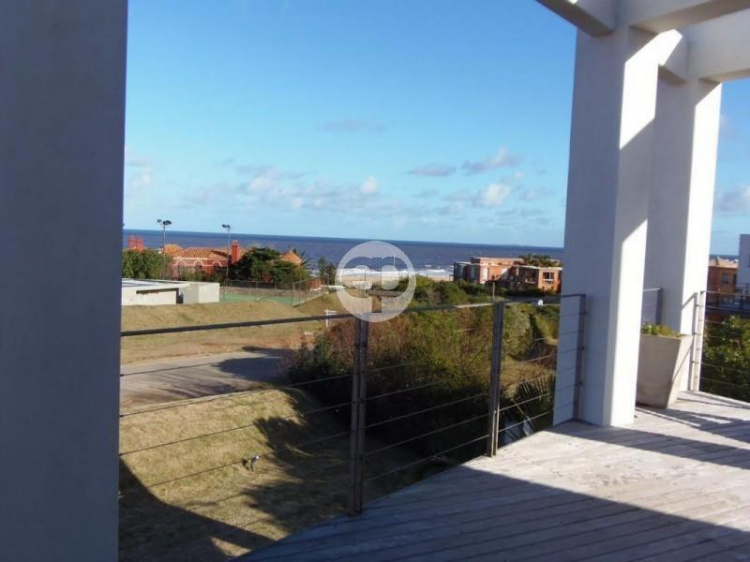 Casa en La Barra Montoya. Punta For Sale 1283603