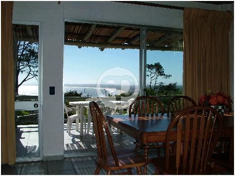 Casa en Punta Ballena. Punta For Sale 1280971