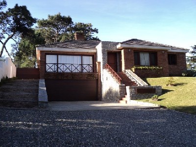 Casa en Punta Del Este Cantegril. Punta For Sale 565780