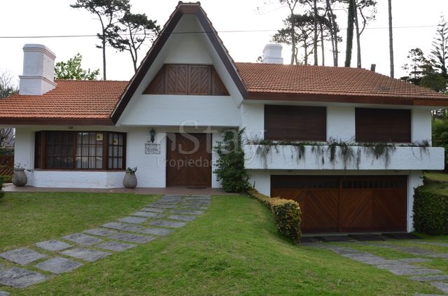 Casa en Punta Del Este Playa Mansa. Punta For Sale 190440