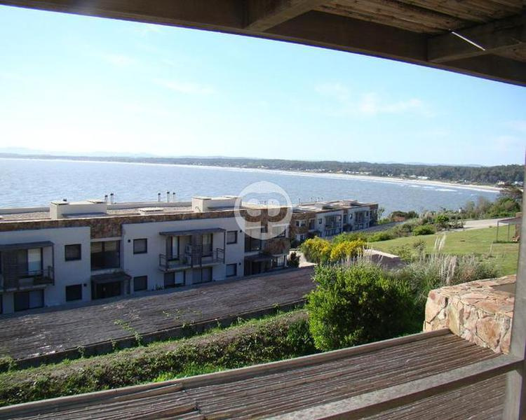 Departamento en Punta Ballena. Punta For Sale 1292562