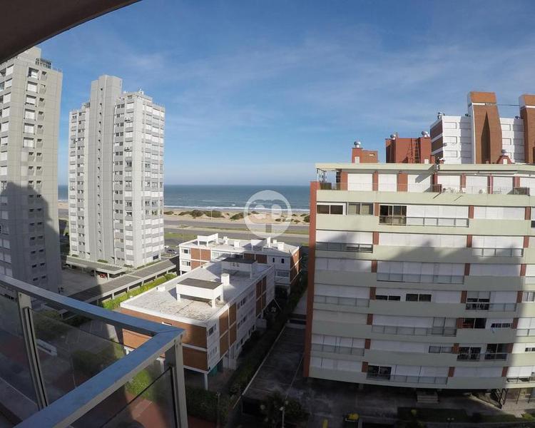 Departamento en Punta Del Este Playa Brava. Punta For Sale 1295242