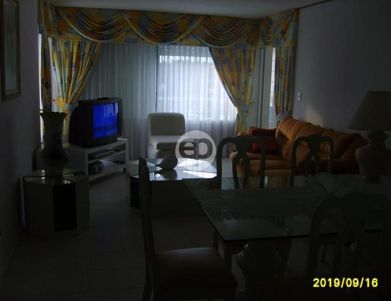 Departamento en Punta Del Este Playa Mansa. Punta For Sale 1300170