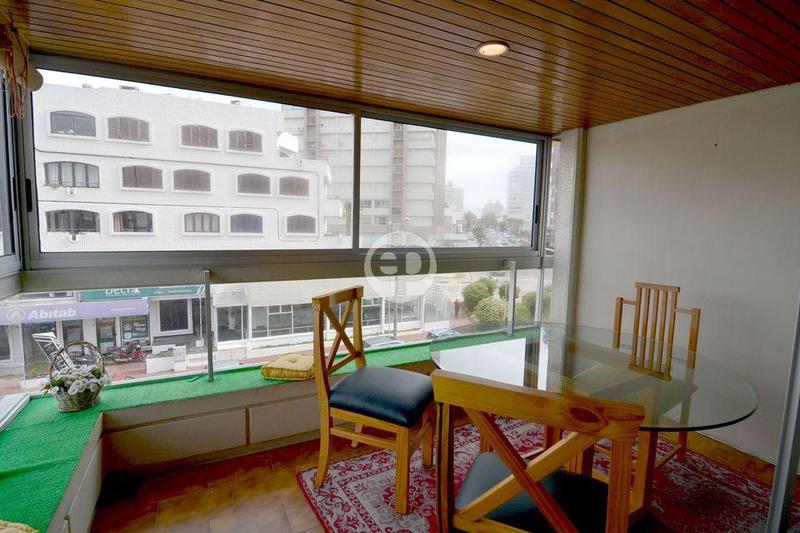 Departamento en Punta Del Este Playa Mansa. Punta For Sale 1300001